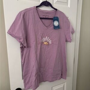 New! Life Is Good Women's Lavender Graphic Tee